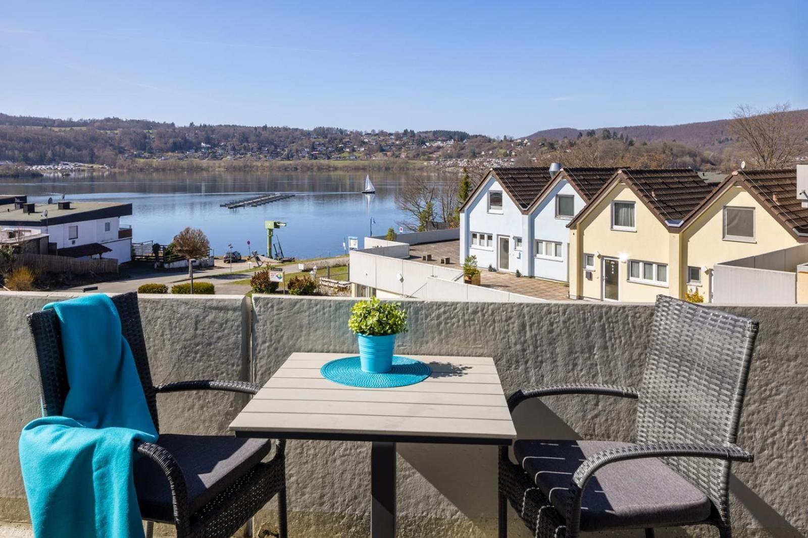 Seeblick Geniessen In Schoener Fewo Am Edersee Scheid  Exterior foto